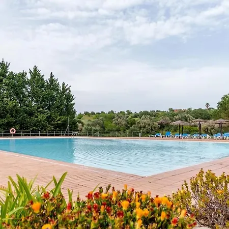 Mariana Palace 아파트